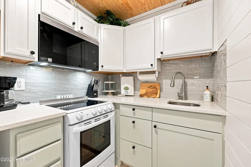 2306 Emerald Drive #2 Emerald Isle, NC 28594