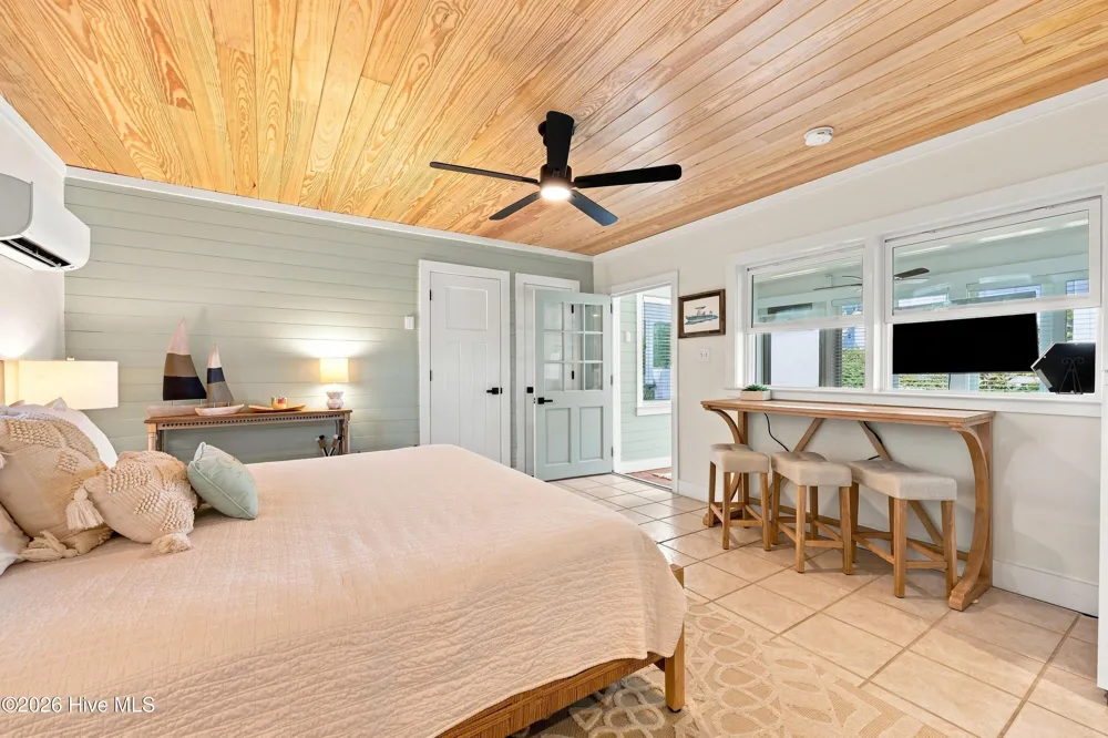 2306 Emerald Drive #2 Emerald Isle, NC 28594