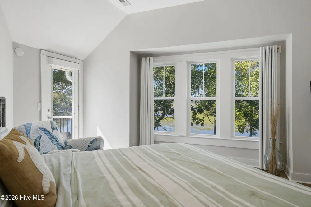 908 Elizabeth Drive Oak Island, NC 28465