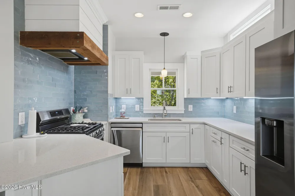 908 Elizabeth Drive Oak Island, NC 28465