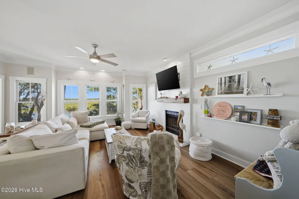 908 Elizabeth Drive Oak Island, NC 28465