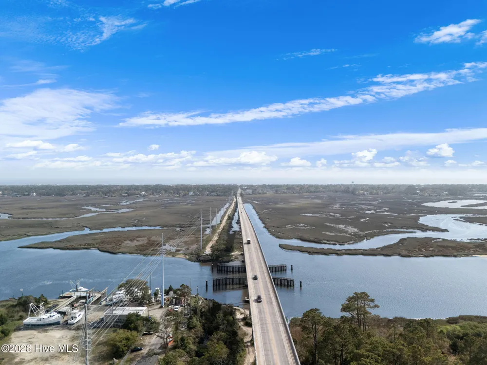 908 Elizabeth Drive Oak Island, NC 28465