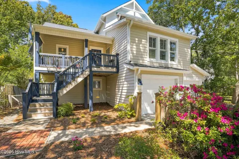 908 Elizabeth Drive