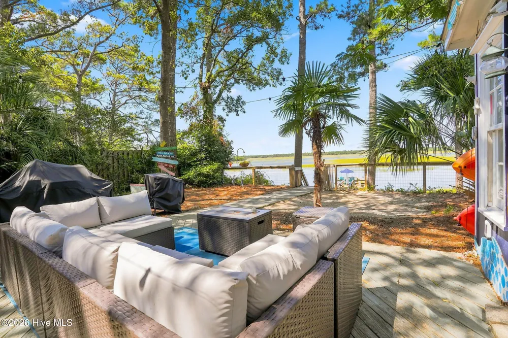 908 Elizabeth Drive Oak Island, NC 28465