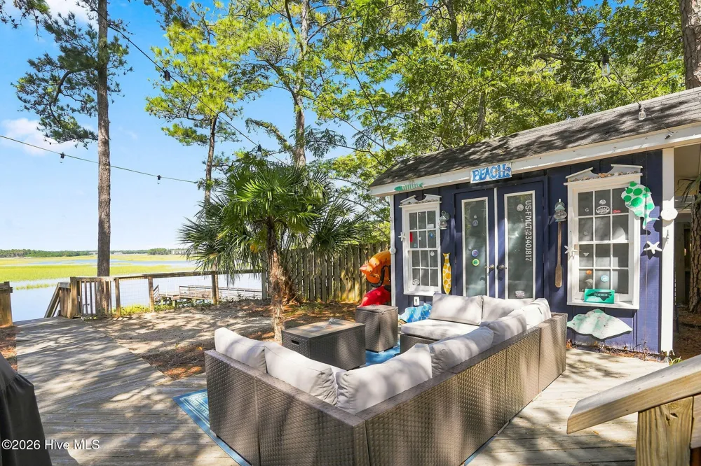 908 Elizabeth Drive Oak Island, NC 28465