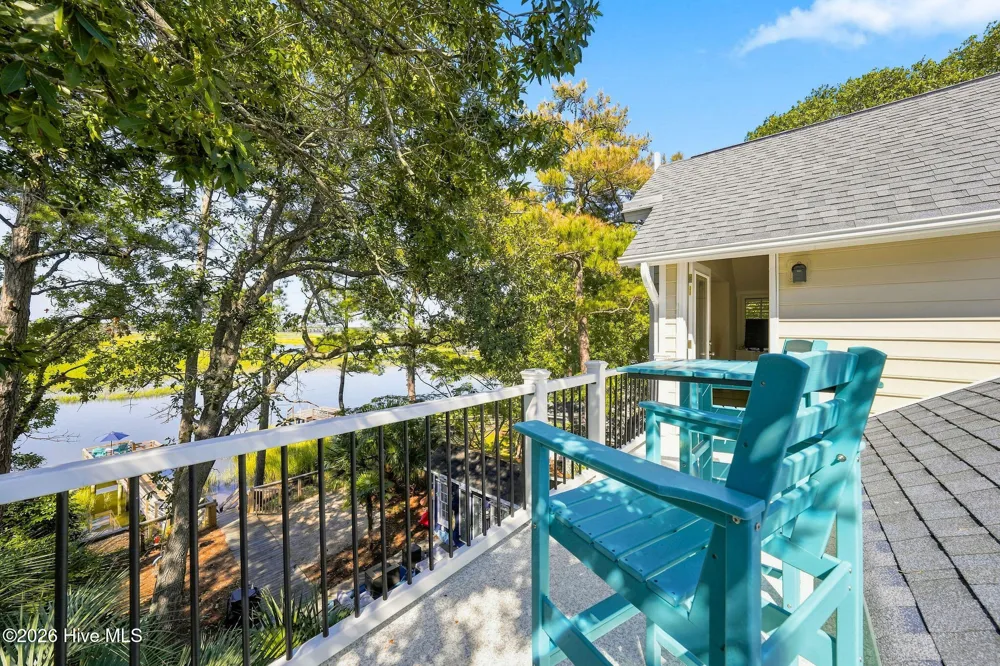 908 Elizabeth Drive Oak Island, NC 28465