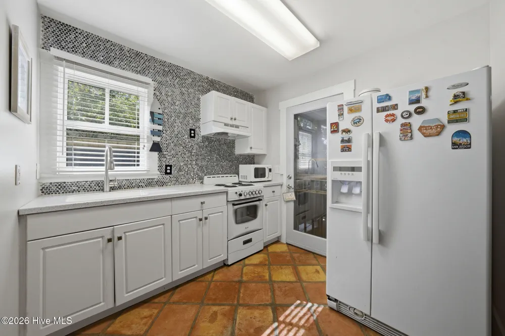 908 Elizabeth Drive Oak Island, NC 28465