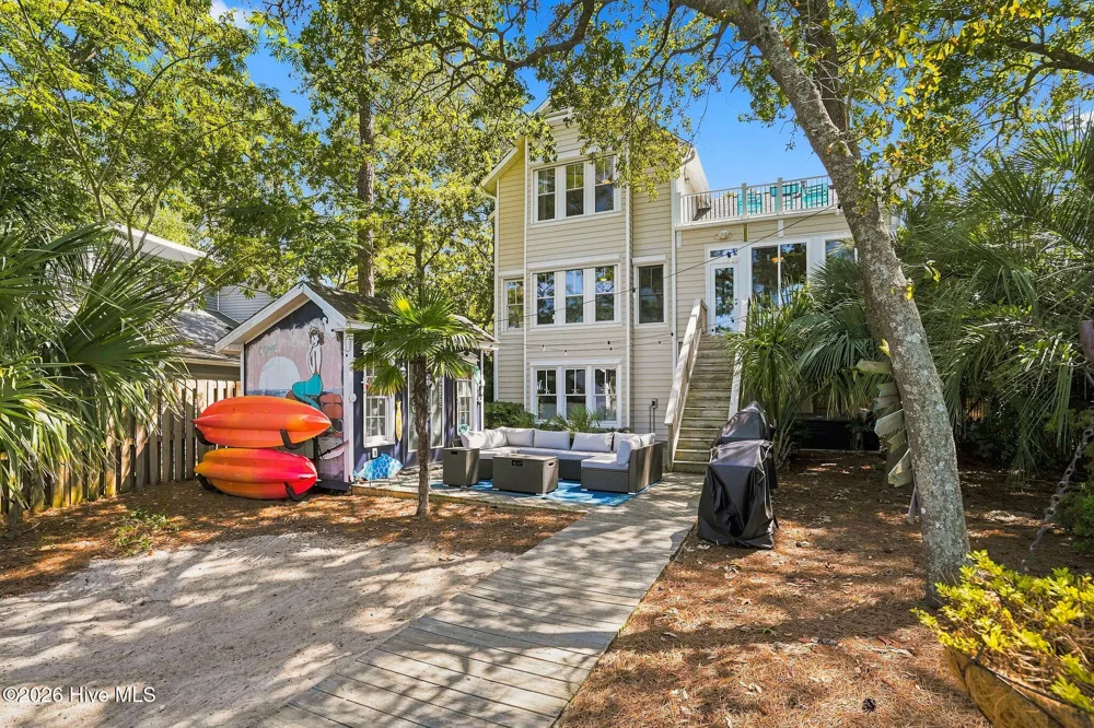 908 Elizabeth Drive Oak Island, NC 28465