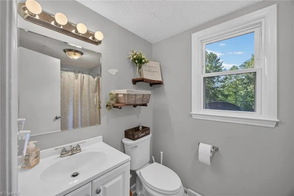 5308 Oswego Court Tobaccoville, NC 27050