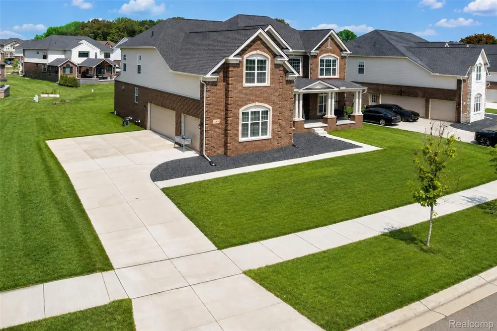 1303 Napa Drive Canton Charter Township, MI 48187