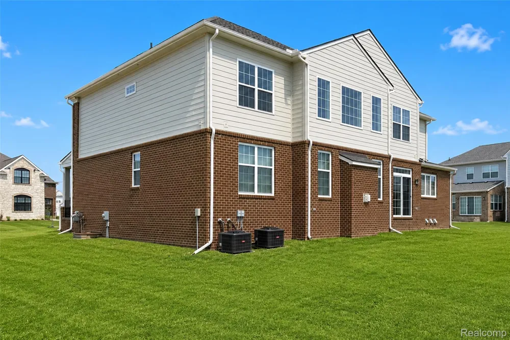 1303 Napa Drive Canton Charter Township, MI 48187