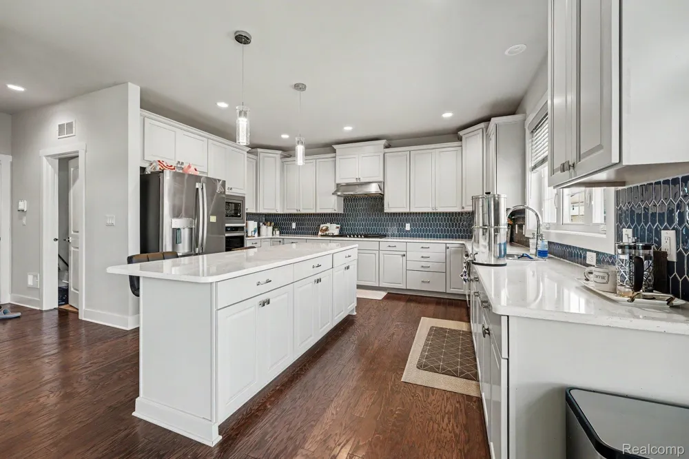 1303 Napa Drive Canton Charter Township, MI 48187