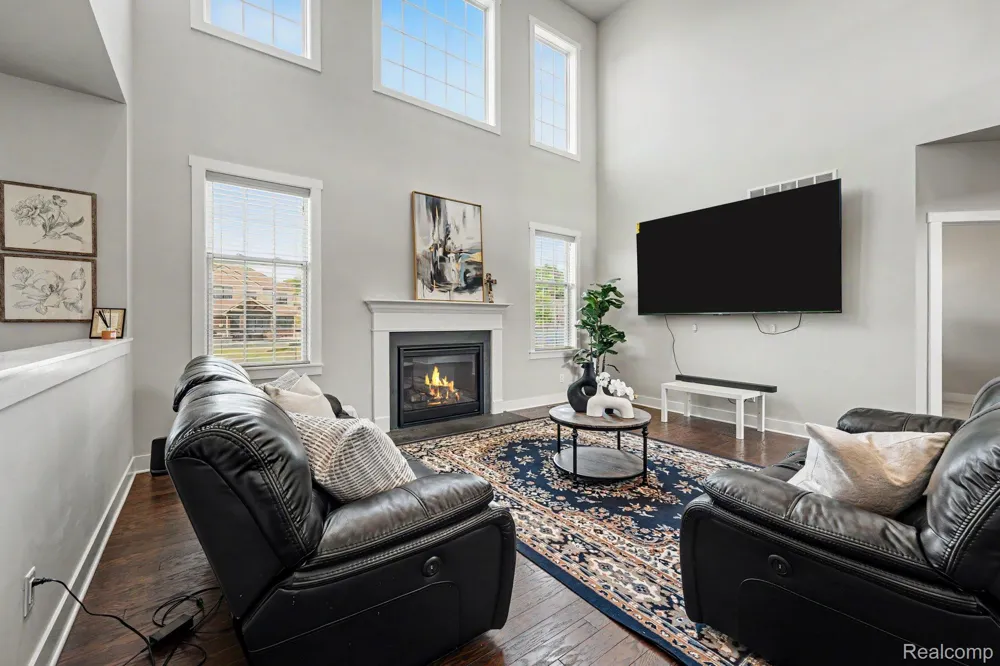 1303 Napa Drive Canton Charter Township, MI 48187