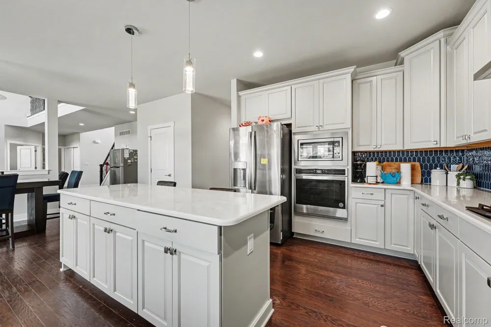 1303 Napa Drive Canton Charter Township, MI 48187