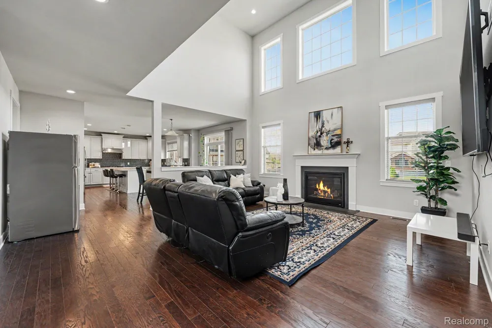 1303 Napa Drive Canton Charter Township, MI 48187