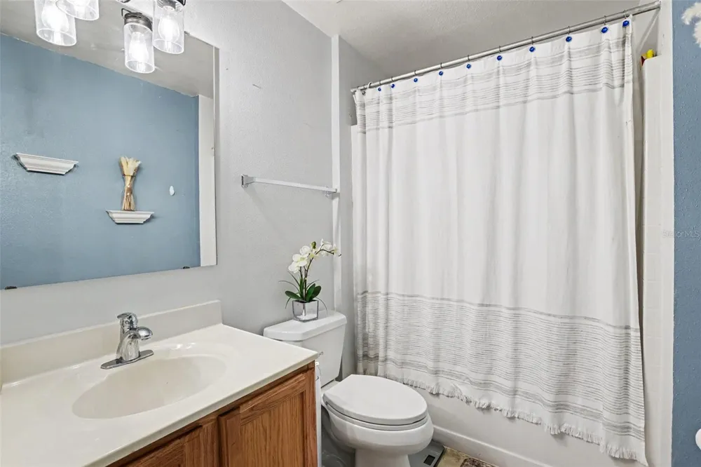 4607 ASHBURN SQUARE DRIVE Tampa, FL 33610
