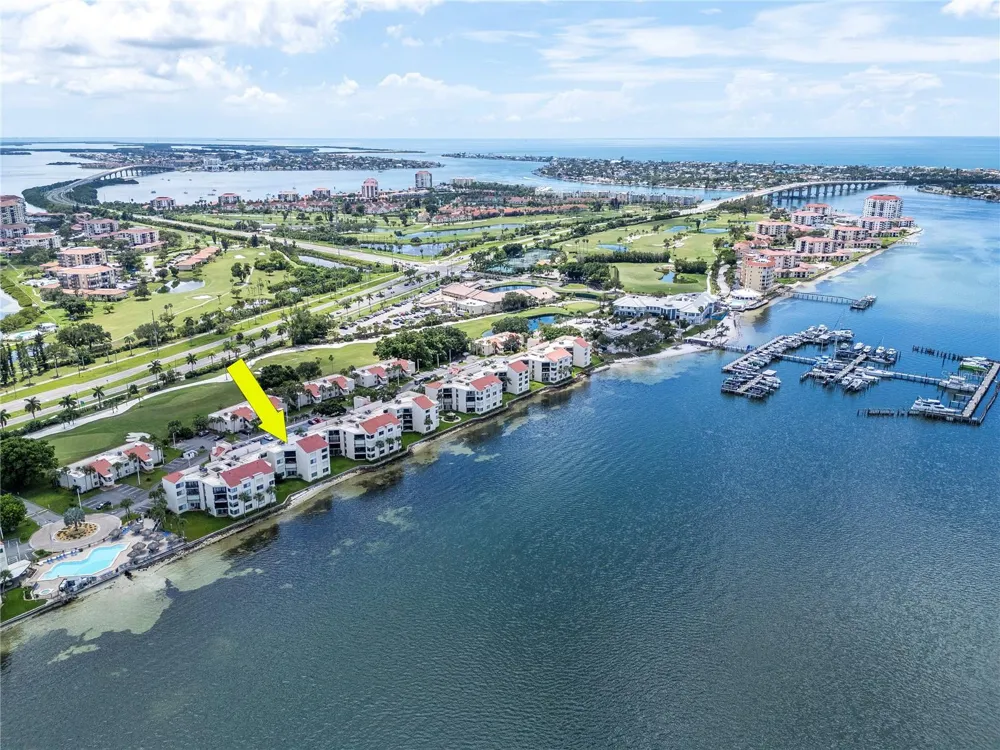 5729 PUERTA DEL SOL BOULEVARD S #381 St Petersburg, FL 33715