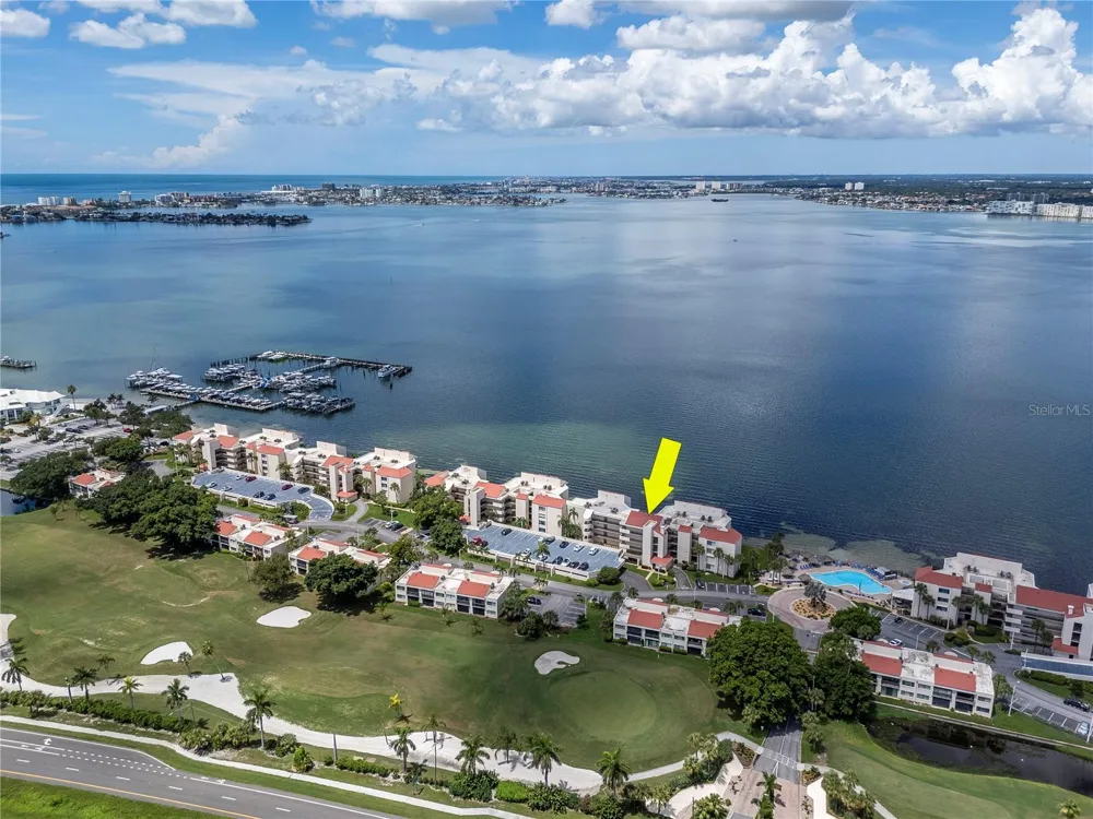 5729 PUERTA DEL SOL BOULEVARD S #381 St Petersburg, FL 33715