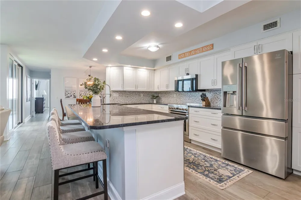 5729 PUERTA DEL SOL BOULEVARD S #381 St Petersburg, FL 33715