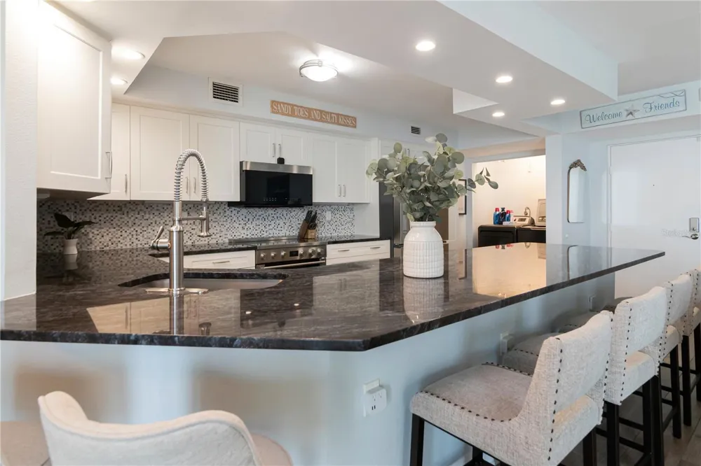 5729 PUERTA DEL SOL BOULEVARD S #381 St Petersburg, FL 33715