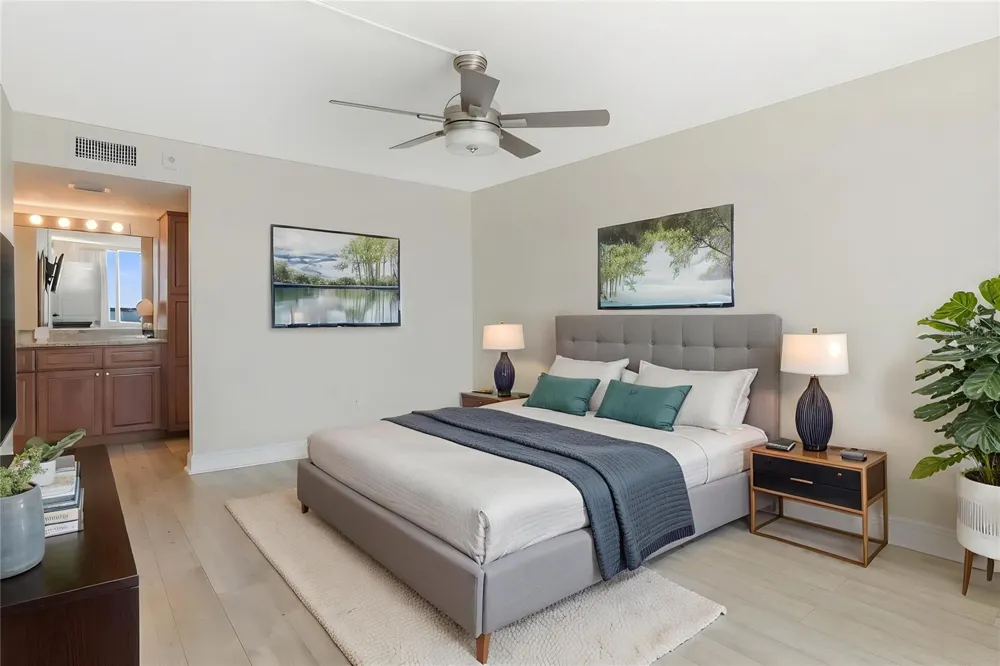 5729 PUERTA DEL SOL BOULEVARD S #381 St Petersburg, FL 33715