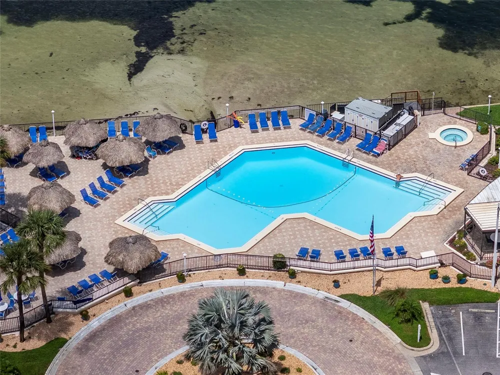 5729 PUERTA DEL SOL BOULEVARD S #381 St Petersburg, FL 33715