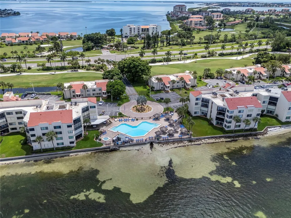 5729 PUERTA DEL SOL BOULEVARD S #381 St Petersburg, FL 33715