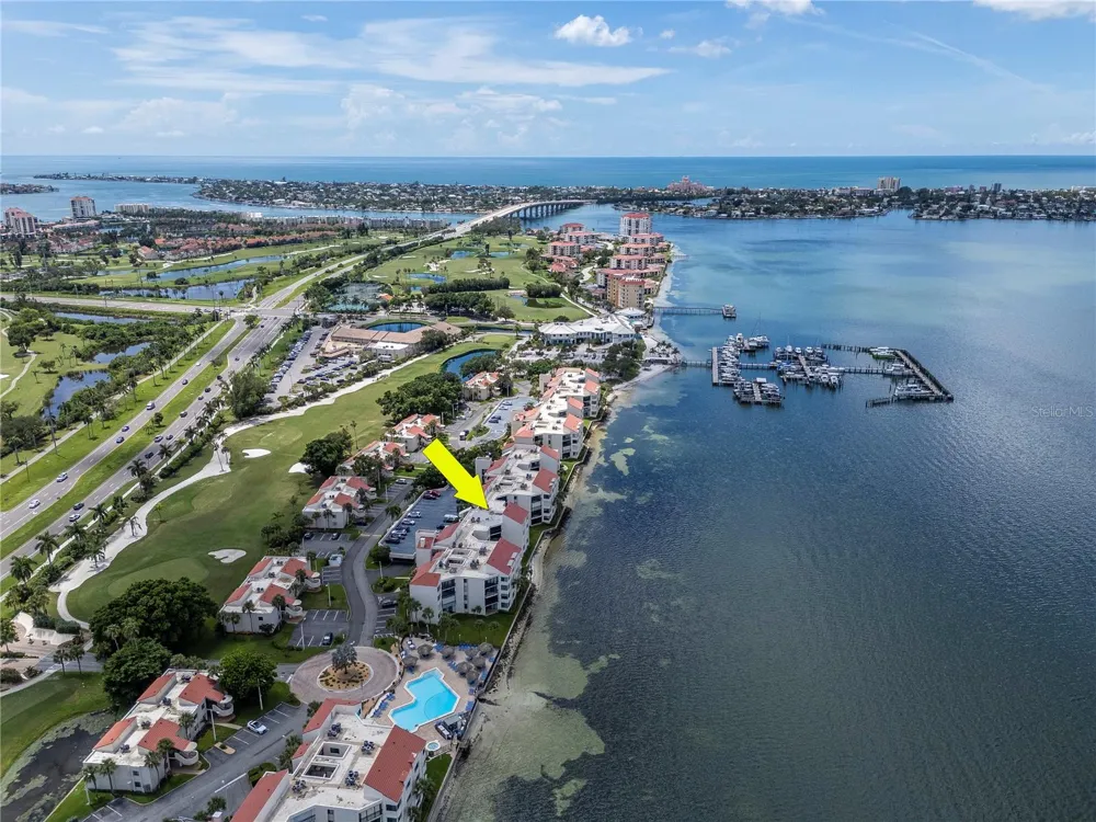 5729 PUERTA DEL SOL BOULEVARD S #381 St Petersburg, FL 33715