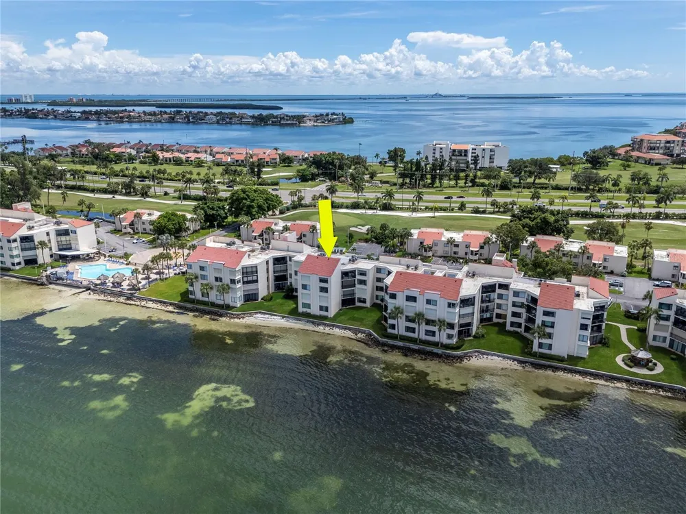 5729 PUERTA DEL SOL BOULEVARD S #381 St Petersburg, FL 33715