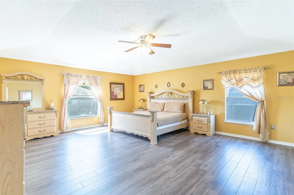 407 SAMUEL STREET Davenport, FL 33897