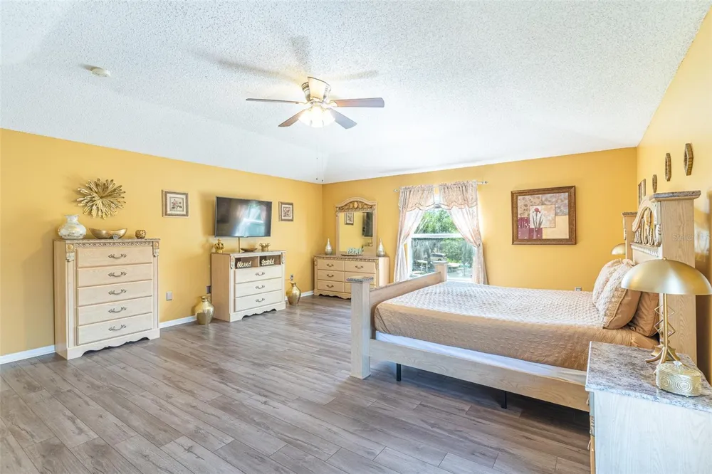 407 SAMUEL STREET Davenport, FL 33897