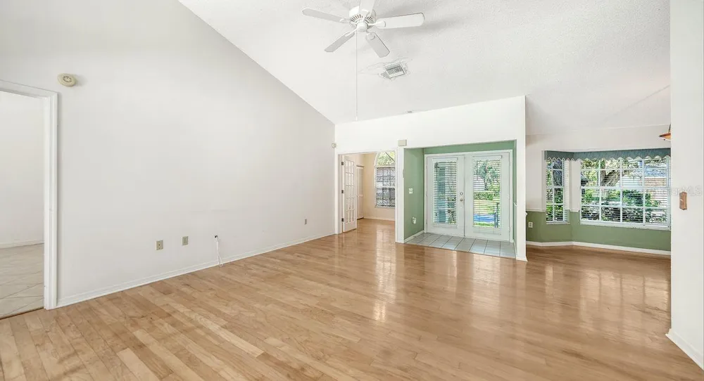 4481 OAK VIEW DRIVE Sarasota, FL 34232