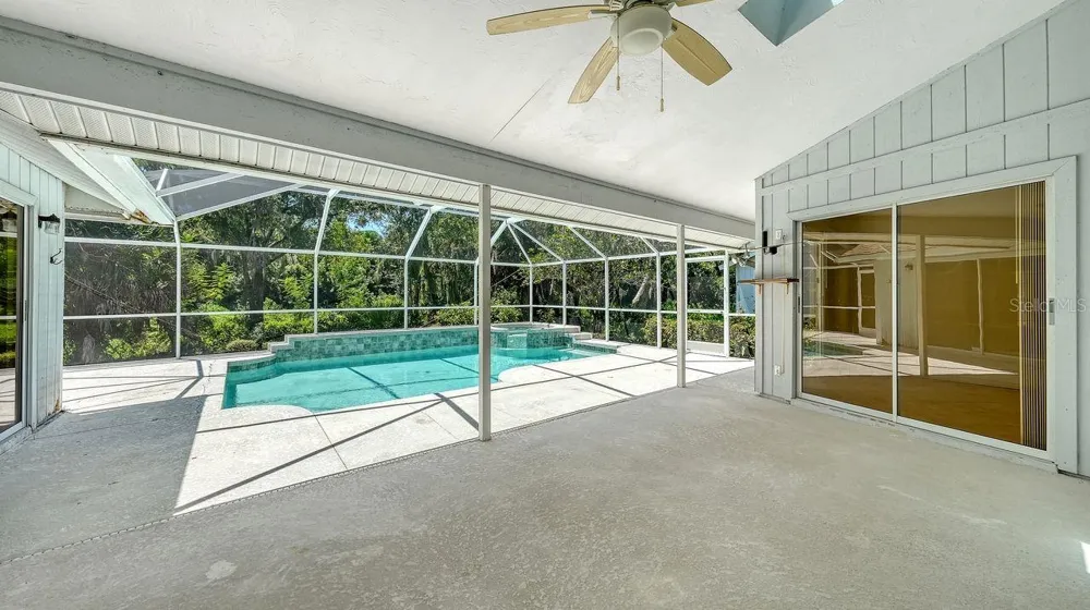 4481 OAK VIEW DRIVE Sarasota, FL 34232