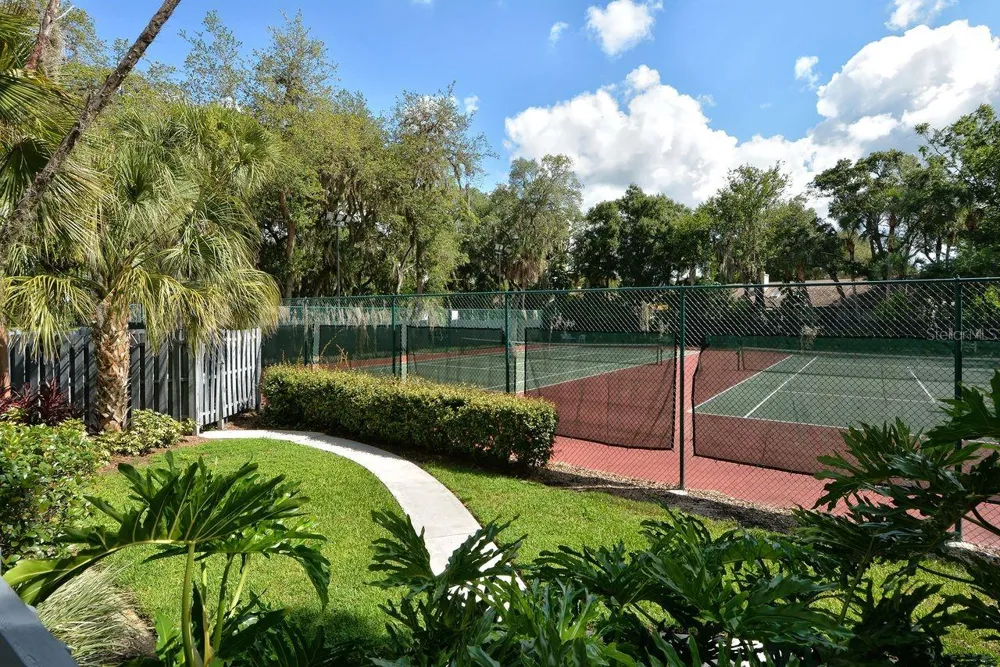 4481 OAK VIEW DRIVE Sarasota, FL 34232