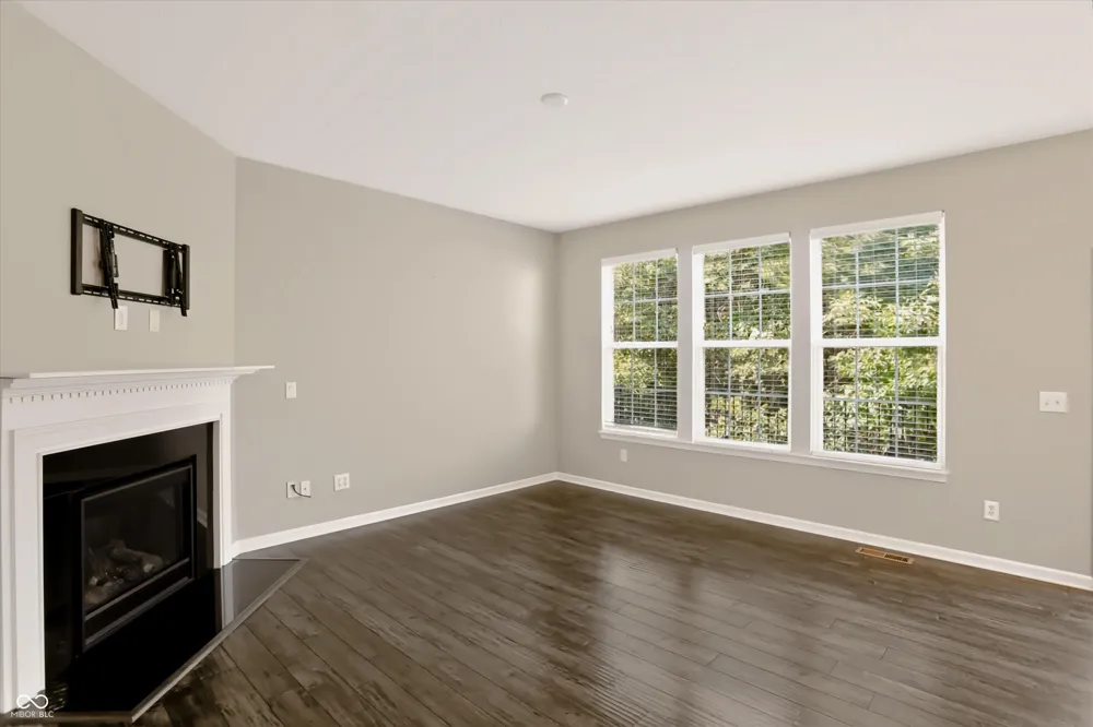 9056 Ramapo Drive Fishers, IN 46038