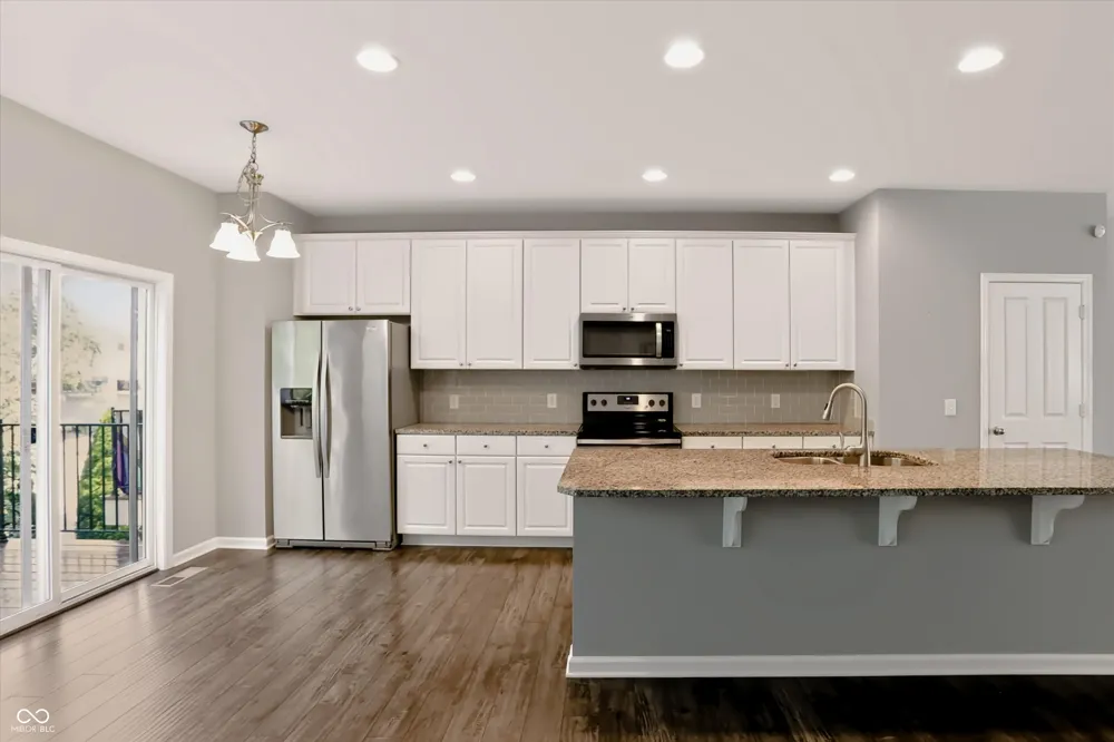 9056 Ramapo Drive Fishers, IN 46038