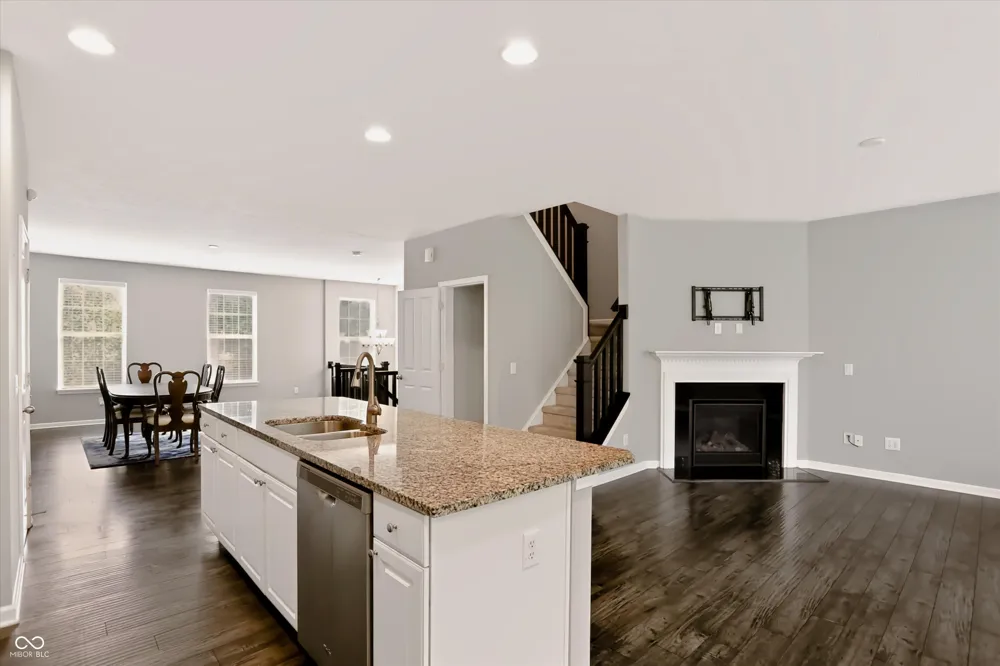 9056 Ramapo Drive Fishers, IN 46038