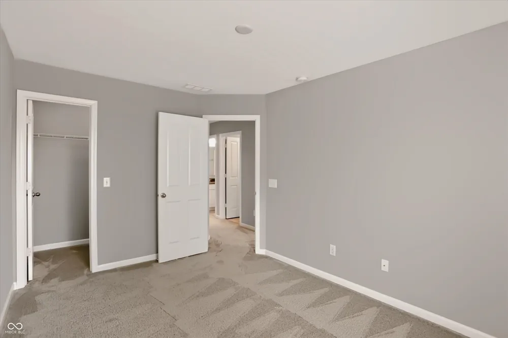 9056 Ramapo Drive Fishers, IN 46038