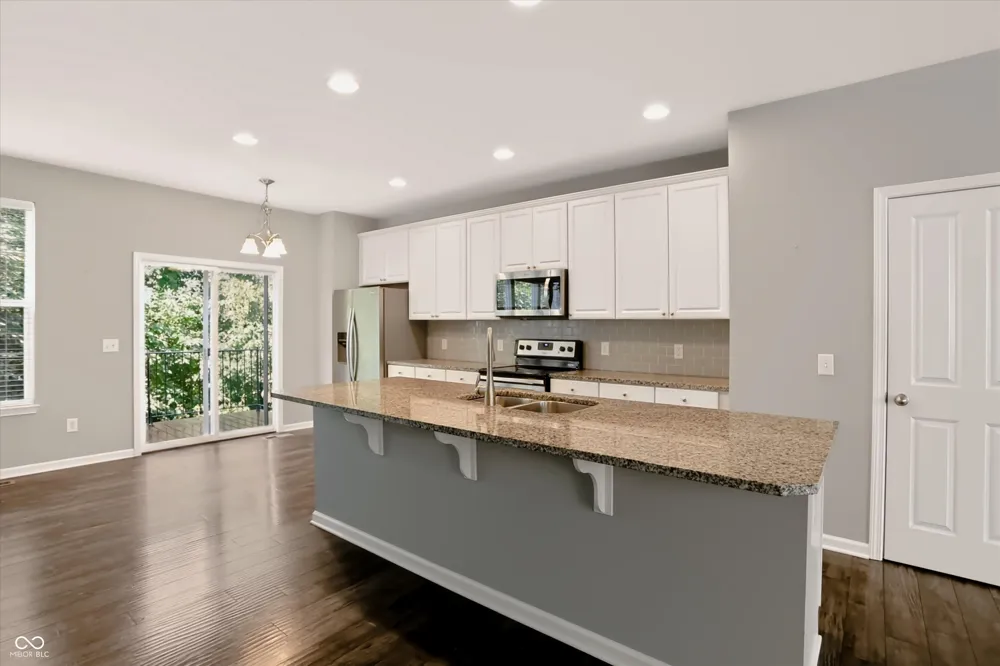 9056 Ramapo Drive Fishers, IN 46038