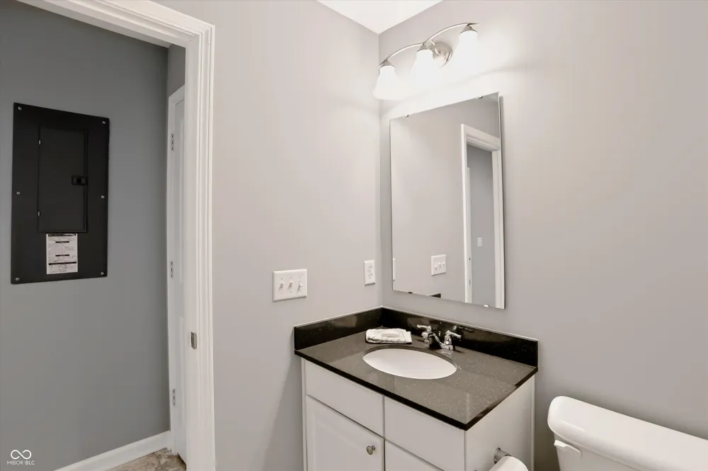 9056 Ramapo Drive Fishers, IN 46038