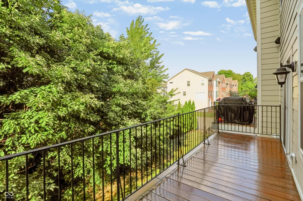 9056 Ramapo Drive Fishers, IN 46038