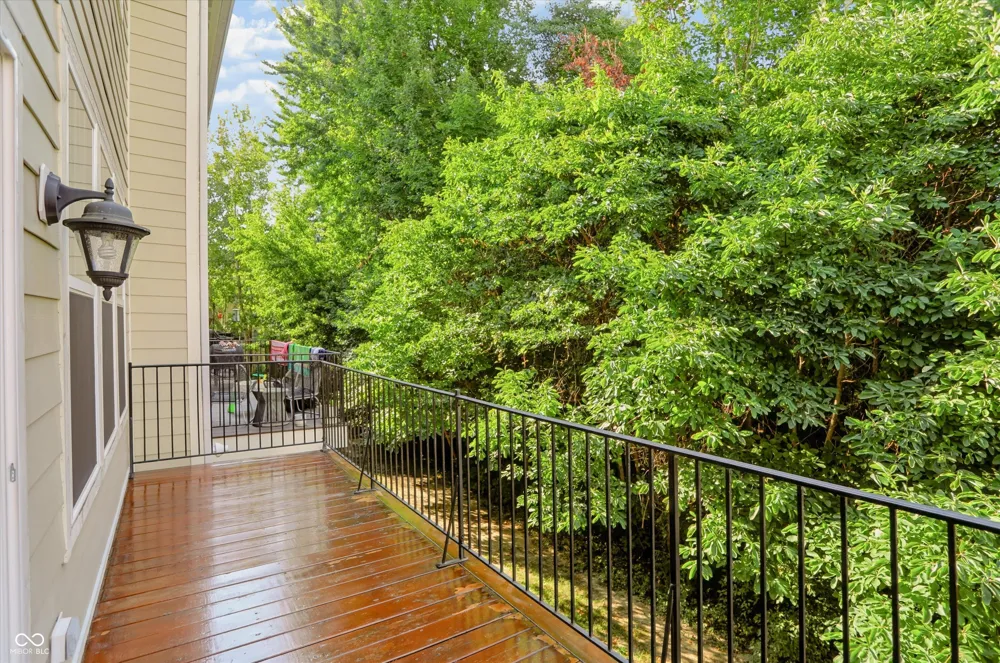 9056 Ramapo Drive Fishers, IN 46038