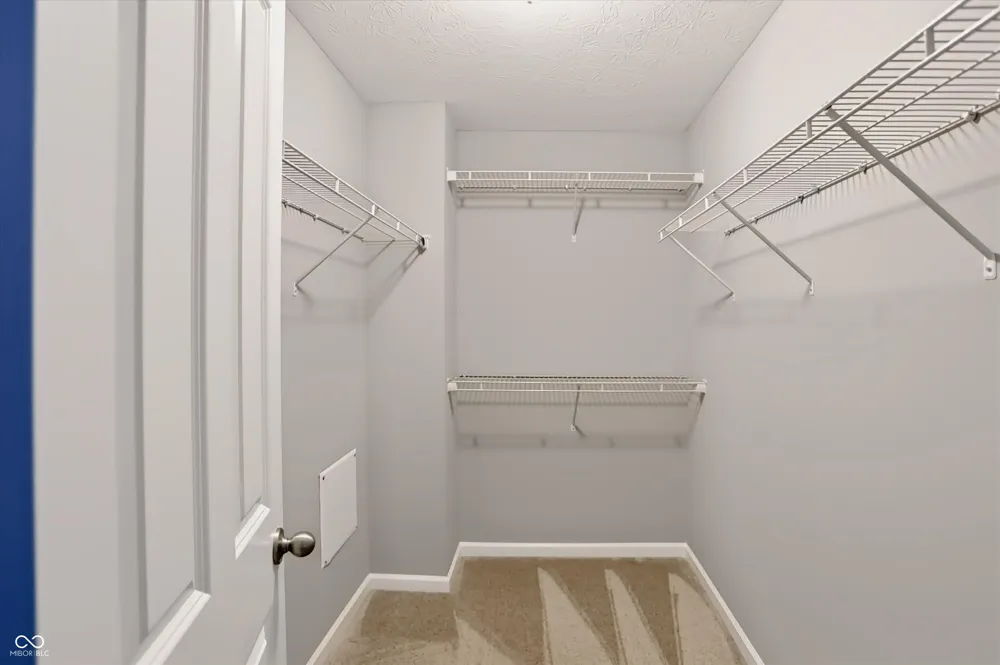 9056 Ramapo Drive Fishers, IN 46038