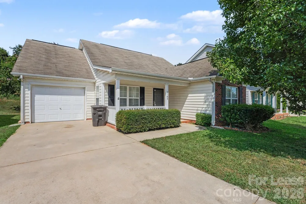 2163 Wexford Way Statesville, NC 28625