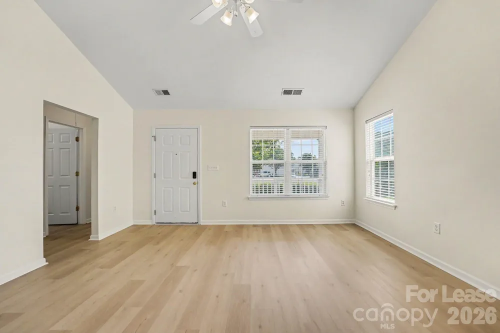 2163 Wexford Way Statesville, NC 28625