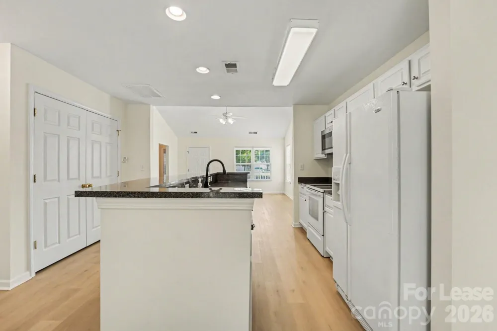 2163 Wexford Way Statesville, NC 28625