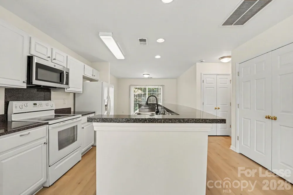 2163 Wexford Way Statesville, NC 28625