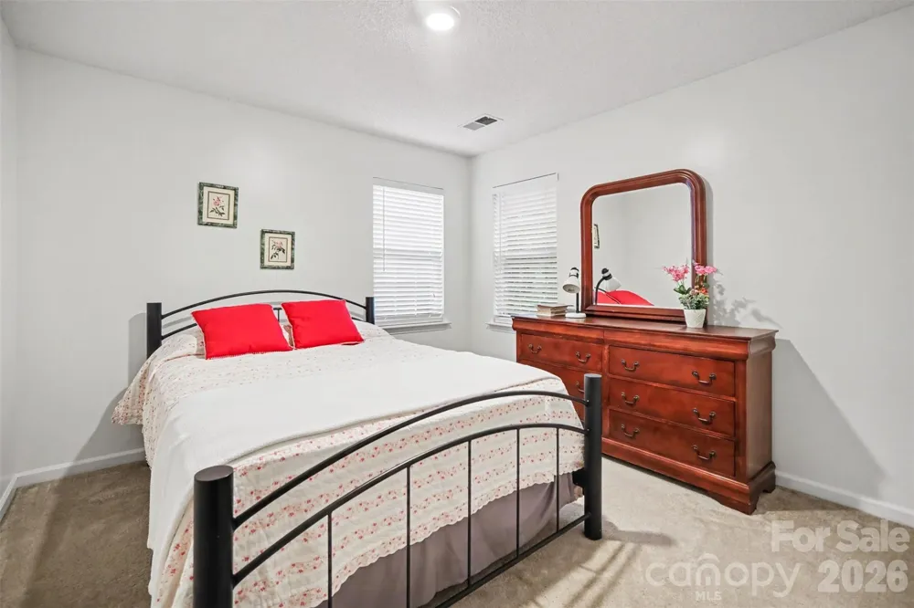 3207 Passour Ridge Lane Charlotte, NC 28269