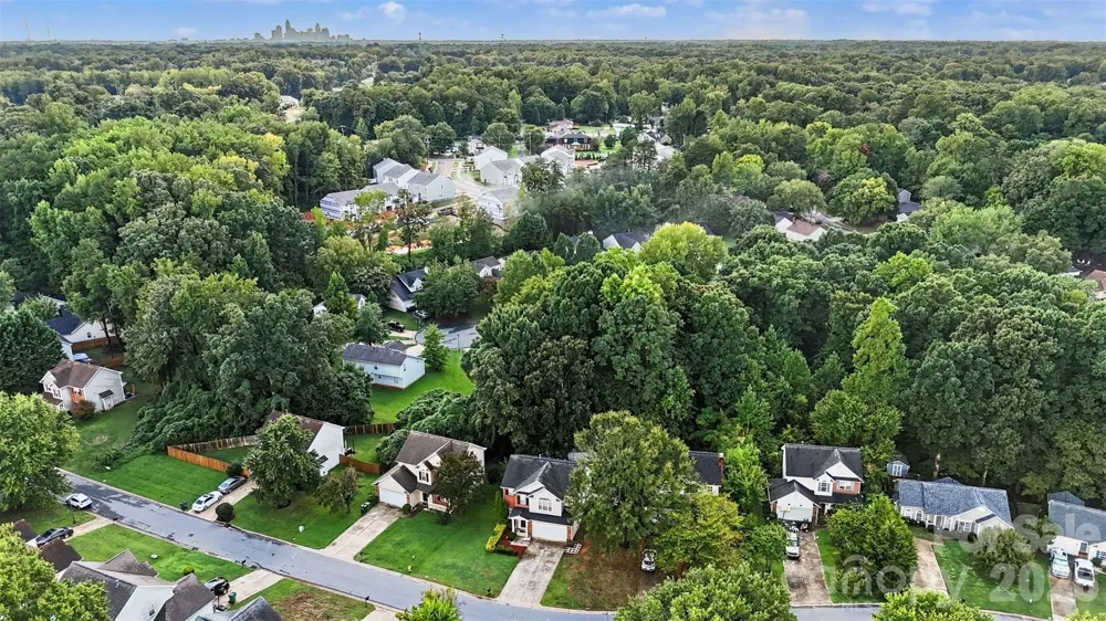 3207 Passour Ridge Lane Charlotte, NC 28269