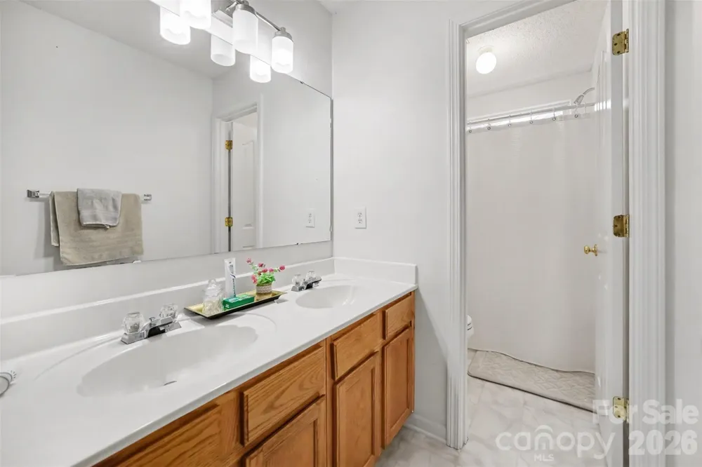 3207 Passour Ridge Lane Charlotte, NC 28269